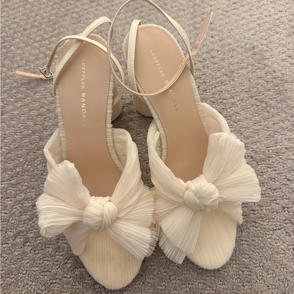 Loeffler Randall Cream Pleated Bow Heels